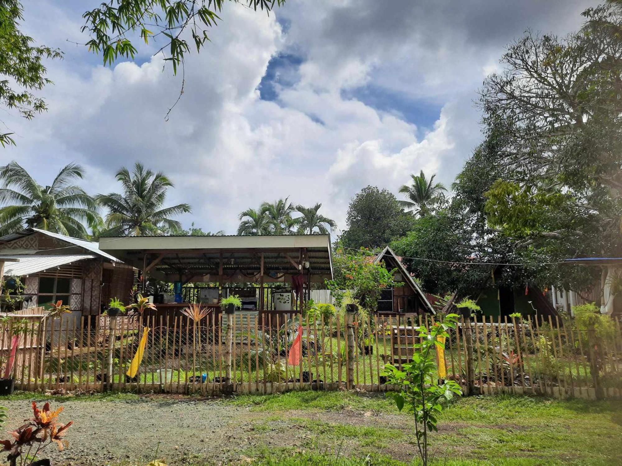 Lagkaw Dos In Lagkaw Homestay Looc  Exterior foto